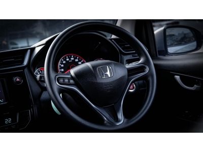 Honda Mobilio 1.5 RS AT 2018 รูปที่ 3